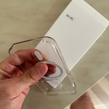 iPhone Magsafe Orijinal Faturalı Şeffaf Kılıfı Kendiliğinden Renk Verdi