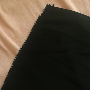 Efsa Moda Ferace Ve Şal Sorunu