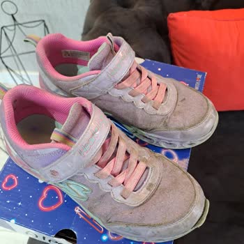 SuperStep Firmasından Aldığım Sketchers Ayakkabı Açılma Ve Yıpranma