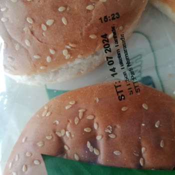 Untad Eksik Sandviç Ekmeği, Paket İçeriği Yanıltıcı