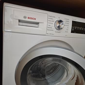 Bosch Serie 6 Çamaşır Makinesi Boya Atma Sorunu