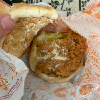 Popeyes Dalga Geçer Gibi Değişim!