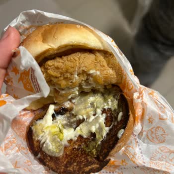 Popeyes Dalga Geçer Gibi Değişim!