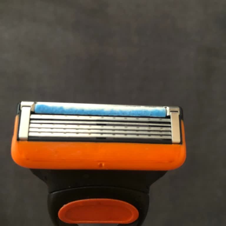 Gillette Fusion 5 Yedek Başlığı Ürün Hatası Cildimi Kesti Ve Kanattı