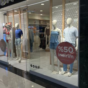 Dagi İndirimini Vitrine Yazıyor Ama Uygulamıyor.