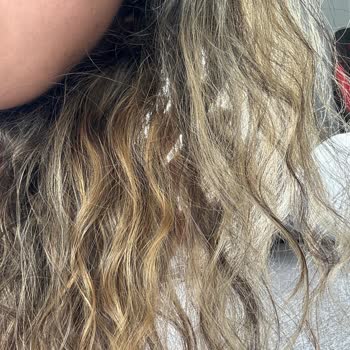 ColorSalone - Öner Çelik Colour Stone Saç Boya Yapamaması