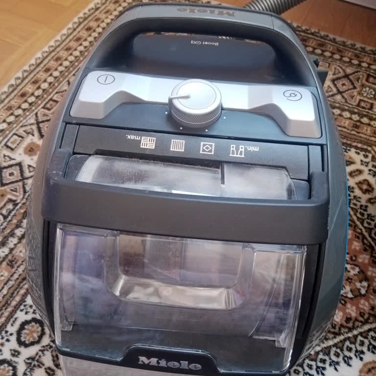 Miele Yardım İstiyorum Çalışırken Birden Duruyor.