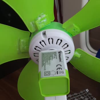 Tekzen Maestro Akrobat Vantilatör 9w Pervaneleri Bozuk, Ürün Kalitesiz