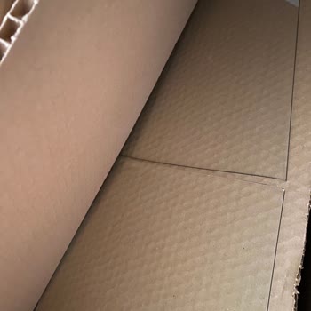 Rani Mobilya Makyaj Masasının Camı Kırık Geldi