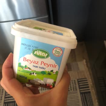 Sütaş Beyaz Peynir Yoğun Sarımsak Kokusu Ve Plastik Tadı