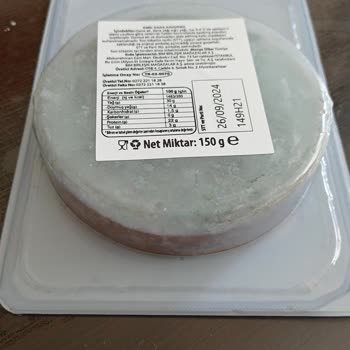 BİM Mağazasında Küflü Ürün.