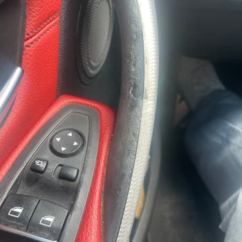 BMW 40 Yıl Özel İç Kapı Çekeceği