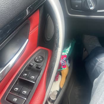 BMW 40 Yıl Özel İç Kapı Çekeceği