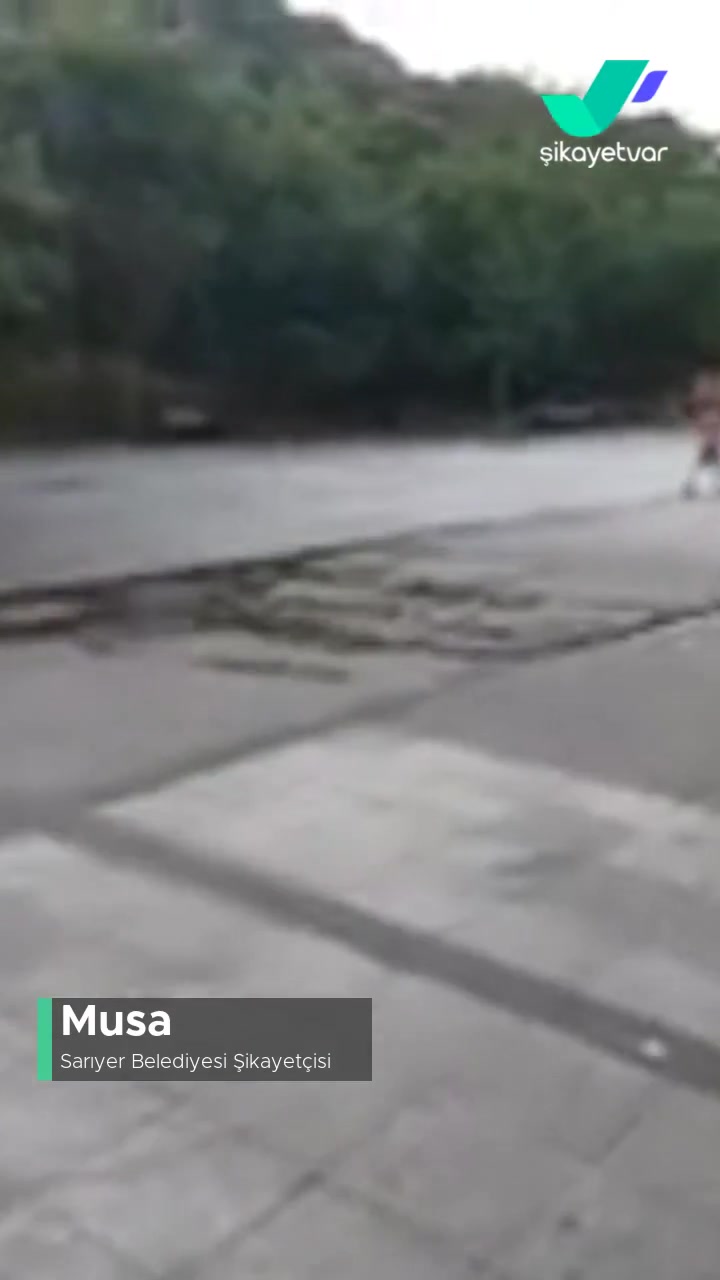 Sarıyer Şehit Çetin Can Parkı İçinde Sürekli Akan Su Sorunu! videonun kapak resmi