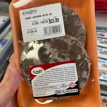 Çağrı Hipermarket Çağrı Markette Reyondaki Kavurma Küflü