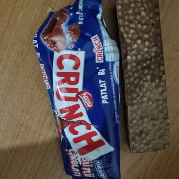 Nestle Crunch Bozulmuş Çikolata