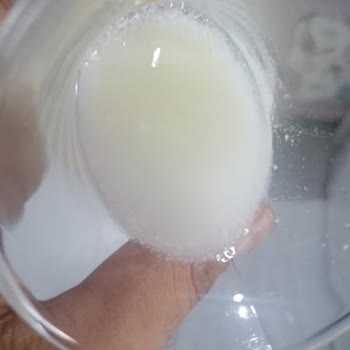 BİM Kesik Süt Satışı.