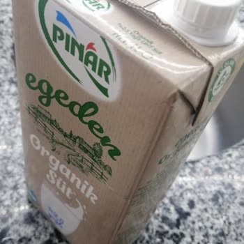 BİM Kesik Süt Satışı.