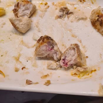Tavuk Dünyasında Çiğ Tavuk