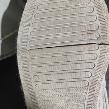 Pull And Bear'dan Süet Jüt Tekne Ayakkabı Tabanı Kırıldı