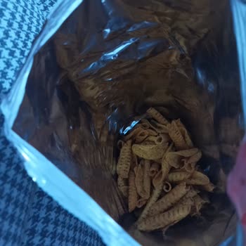 Patos Cips Miktarı Paketine Göre Çok Az.