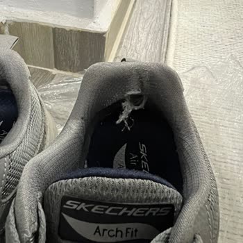 Skechers Ayakkabının İlgisizliği Ürüne Sahip Çıkmama