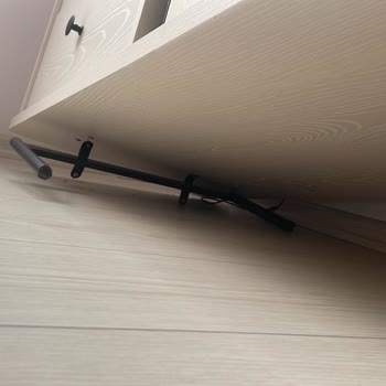 Berrak Mobilya Ürünü Daha Kullanmadan Kırıldı Ve Ürünler Çizik Geldi