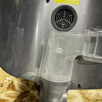 Dyson Kablolu Süpürge Kusurlu Ürün