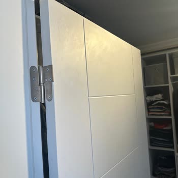 Variodor Kapı Yapışkan Ve Çizik Şeklinde Hata Şikayeti