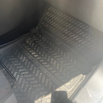 Ant Oto Opel'in Zorla Aksesuar Satışı