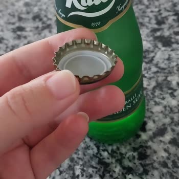 BİM Kula Soda Kapağı Paslı Çıktı