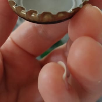 BİM Kula Soda Kapağı Paslı Çıktı