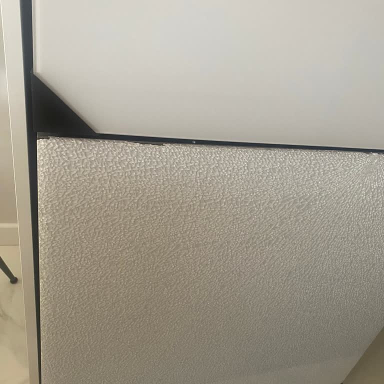 Beko Cam Buzdolabı Çatladı