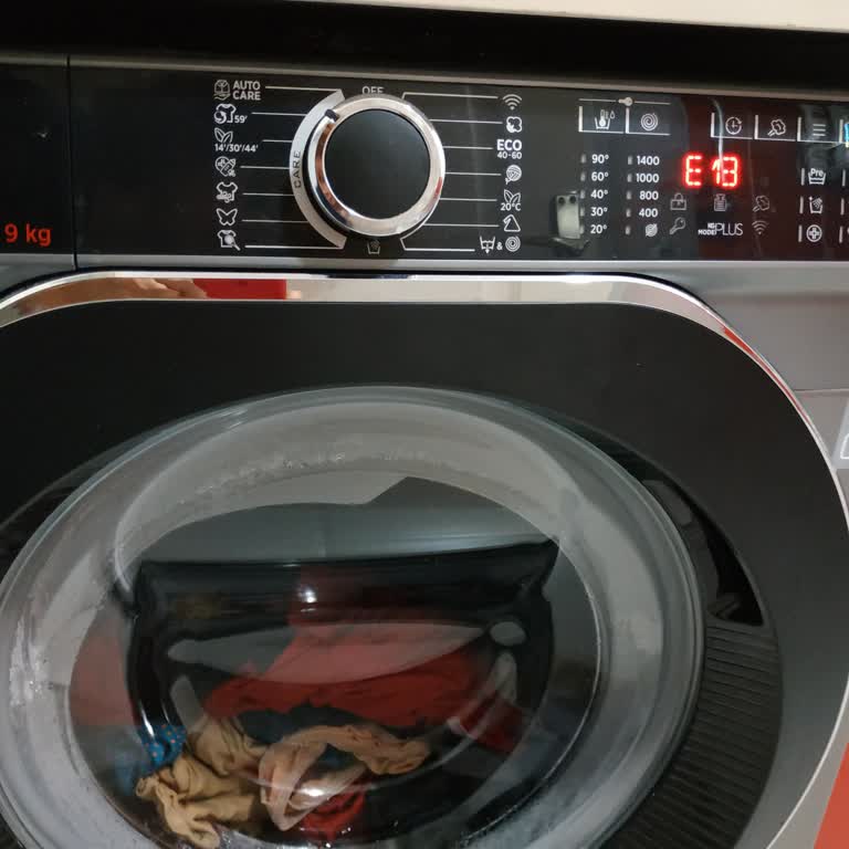 Hoover 10 Gündür Servis Bekliyorum (Çamaşırlar Makinede)