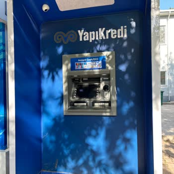 Yapı Kredi ATM'sinde Sıkışan Para İçin Acil Ekip Gönderimi İstiyorum!