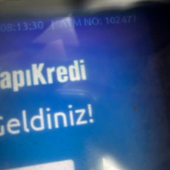 Yapı Kredi ATM'sinde Sıkışan Para İçin Acil Ekip Gönderimi İstiyorum!