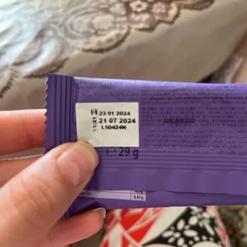 SGS Çikolata Milka İthalatçı Firmadan Tarihi Geçmemesine Rağmen Küflü Çikolata