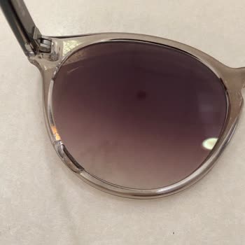 Atasun Optik Gözlüğüm Kısa Mesafeden Düşüp Kırıldı