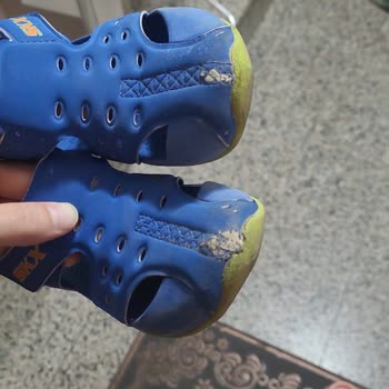 Skechers 1 Ay Önce 1500 TL'ye Aldığım Sandaletin İçler Acısı Hali Pişmanlık