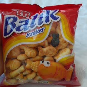 Eti Gıda Eti Balık Krakerin İçinde Siyah Madde Var