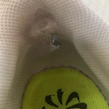 Bodrum Midtown Deichmann'dan Aldığım Nike Ayakkabı Bileğimi Mahvetti!