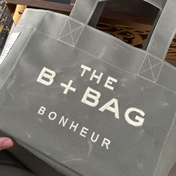 Melisa Akmil Çanta Defolu Geldi. Sayfa Engellemiş Beni