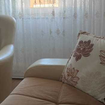 Realme12pro Plas Marka 2telefon Arasındaki Kamera Farkı