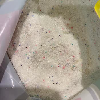 Ariel Oxi Deterjanda Böceklenme Ve Topaklanma Sorunu