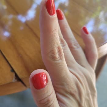 Gratis Beauty Piazza Avm Kalıcı Oje Şikayet