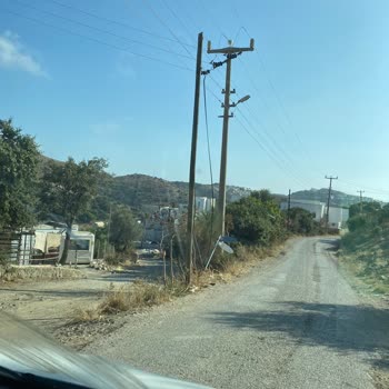Vodafone Burunköy Mezarlığı Geriş Mahallesi Bodrum