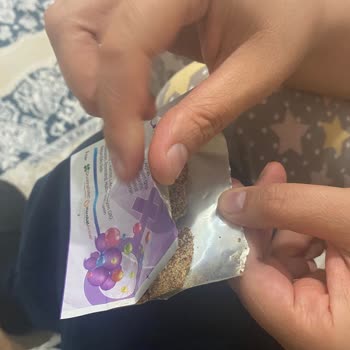 Acvison Son Kullanma Tarihi Geçmemiş Üründe Kurumuş Toz Sorunu