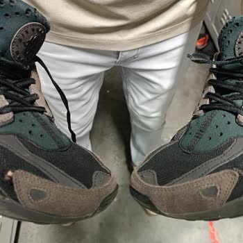 Sneaks Up Üretici Hatası Değişim Yapılmıyor