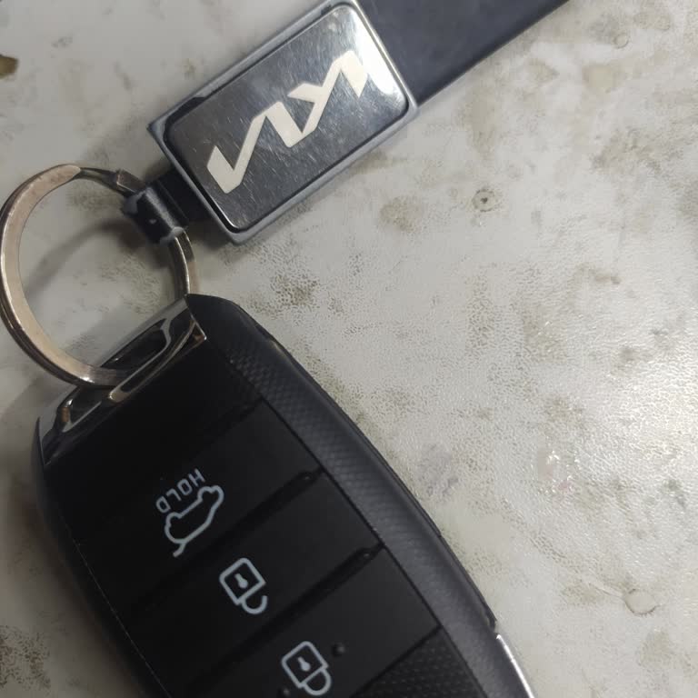 Kia Yedek Anahtarları Vermediler