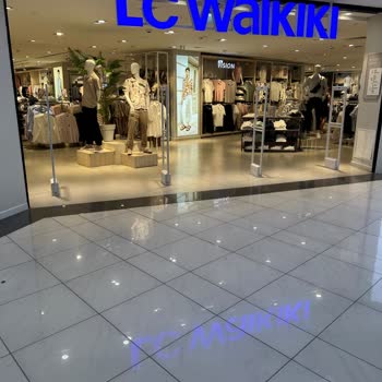 LCW Gibi Kurumsal Bir Firmanın Kaba Üsluplu Çalışanları.